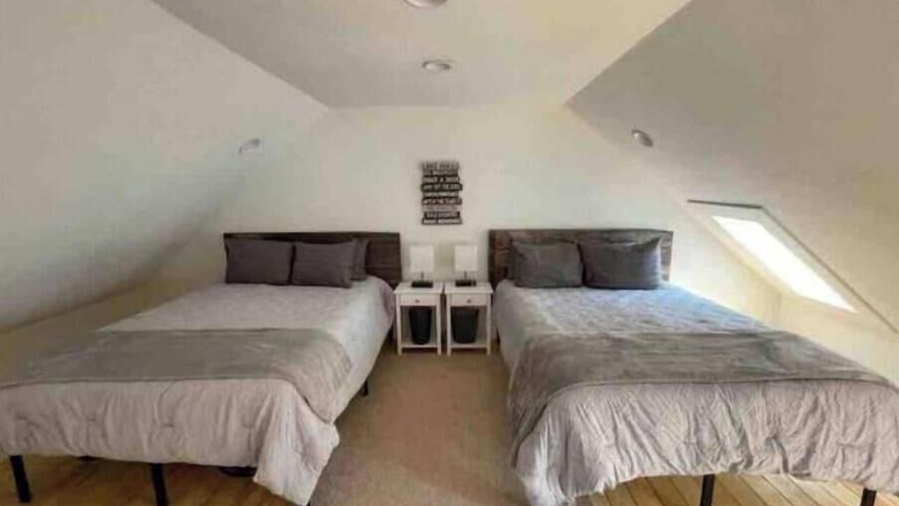 Photo of Bedroom in Kelleys Island