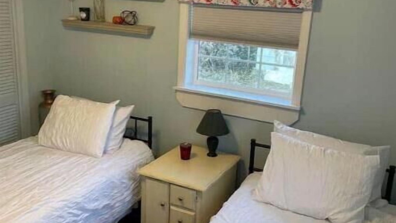 Photo of Bedroom in Vermilion
