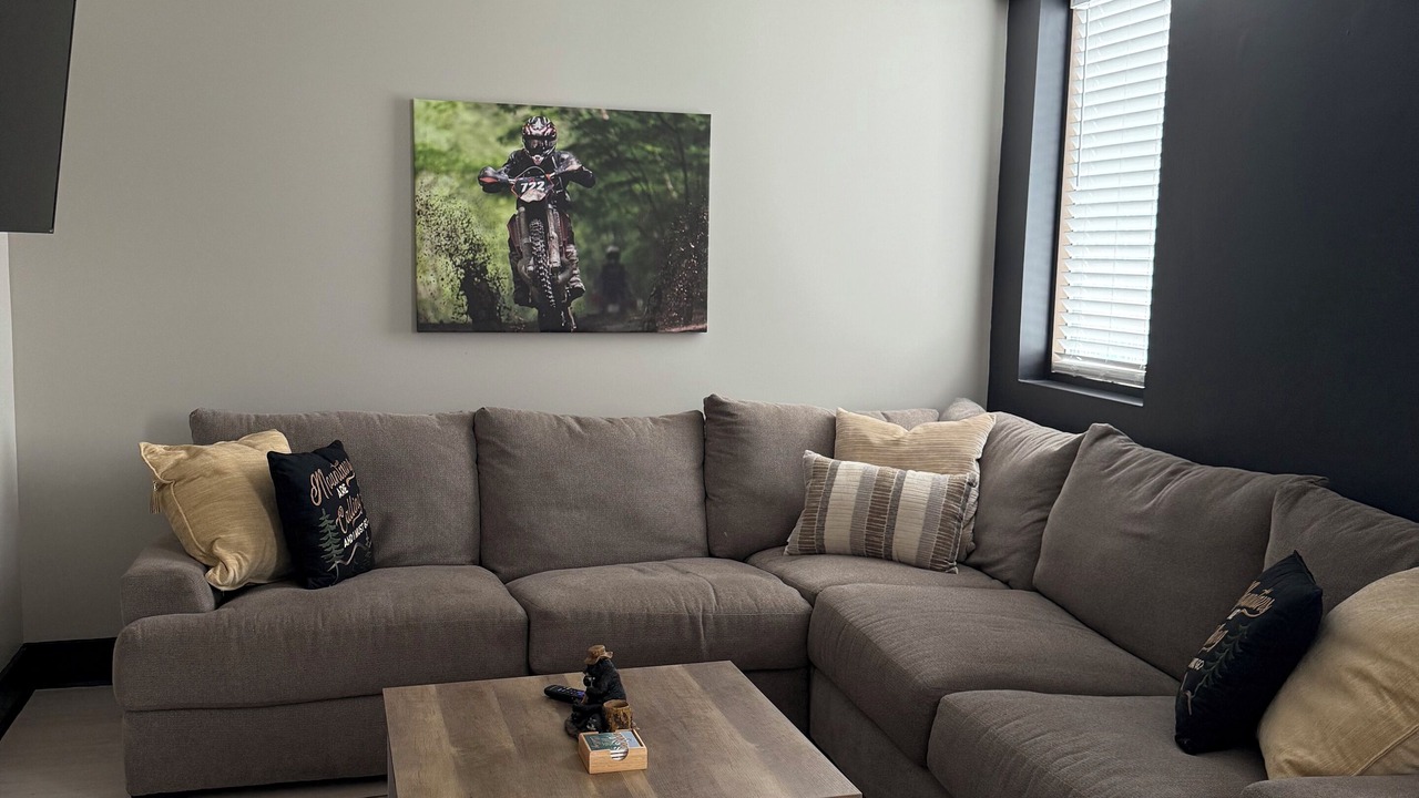 Photo of Livingroom in South Williamson