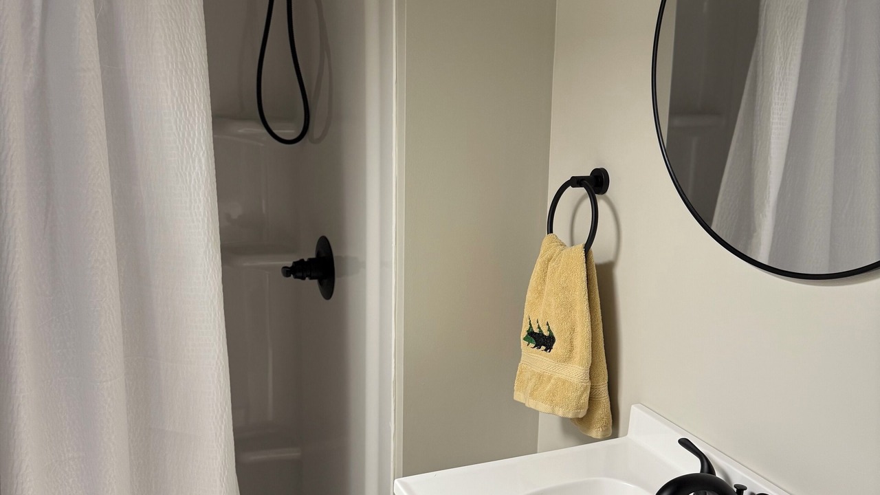 Photo of Bathroom in South Williamson