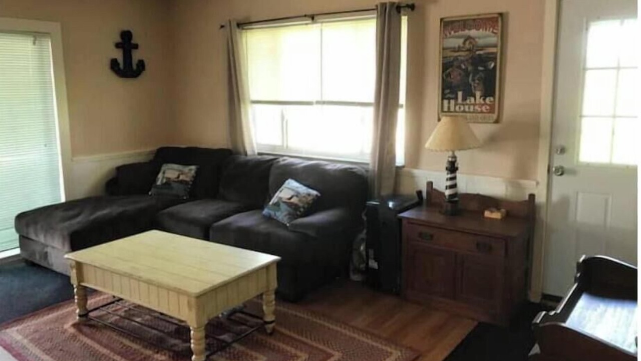 Photo of Livingroom in Kelleys Island