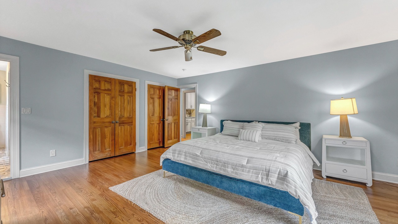 Photo of Bedroom in Lake Mohawk