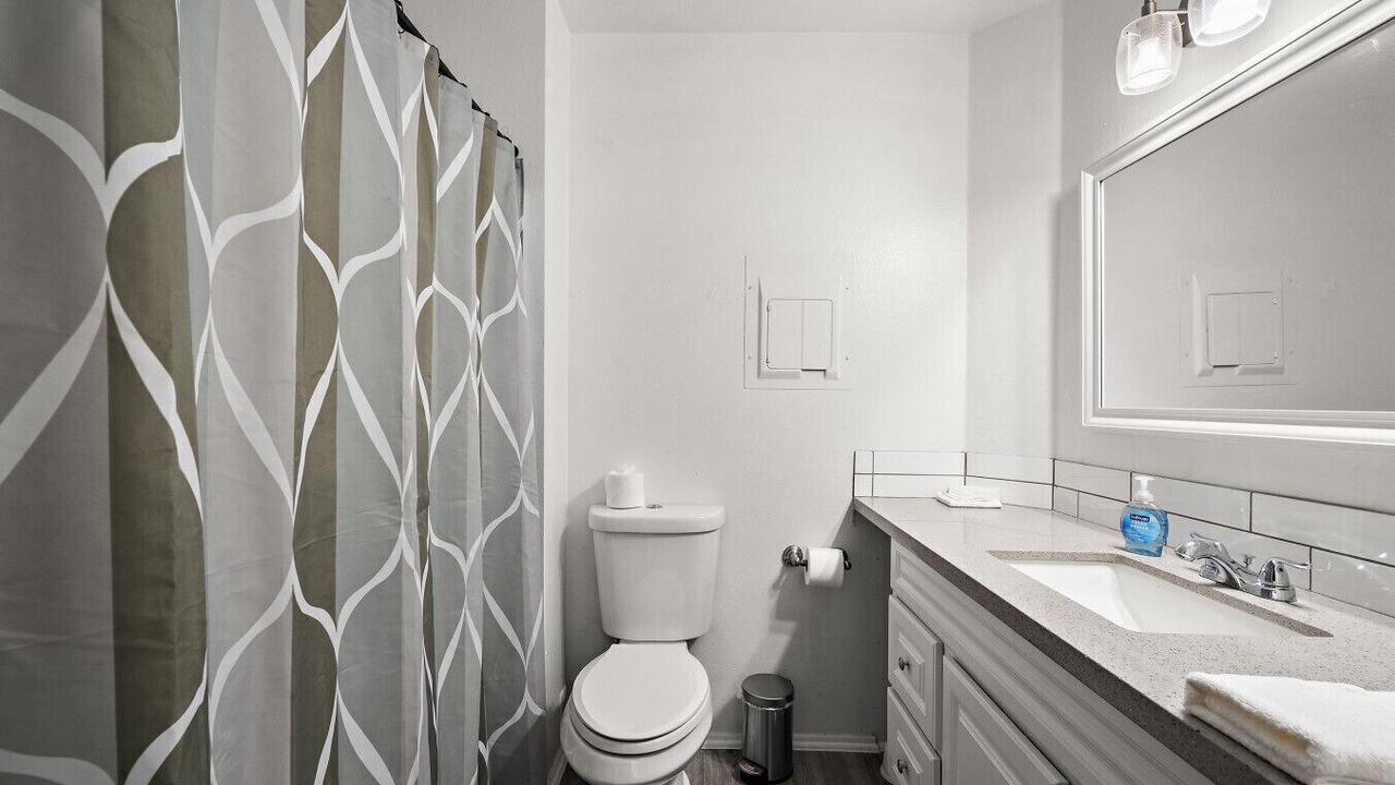 Photo of Bathroom in Peaceful Valley