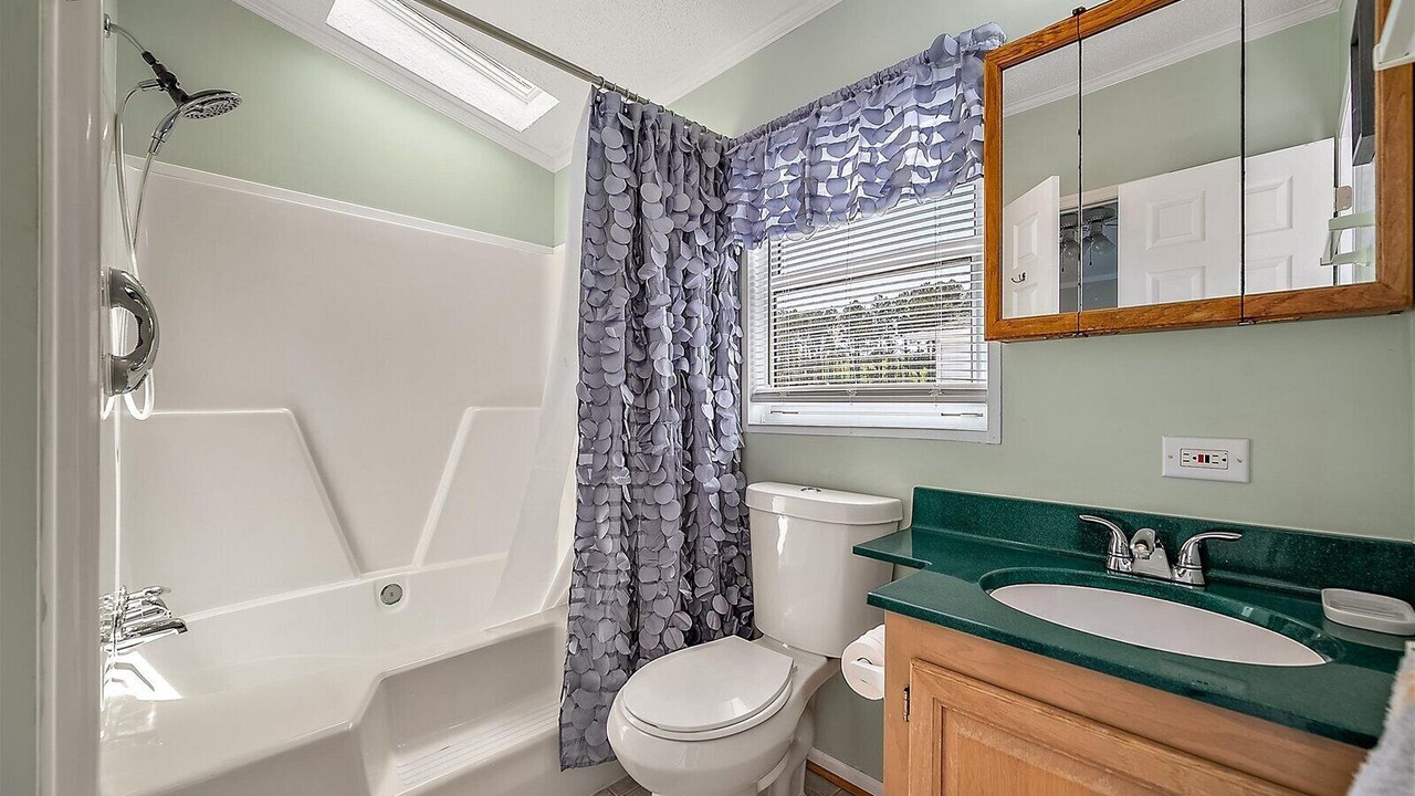 Photo of Bathroom in Assateague Pointe
