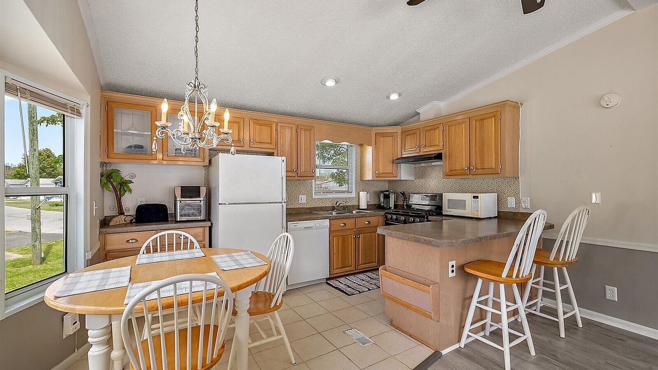 Photo of Kitchen in Assateague Pointe