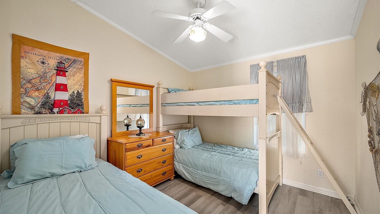 Photo of Bedroom in Assateague Pointe