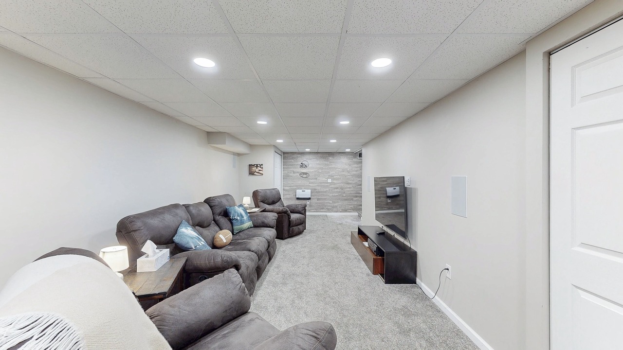 Photo of Livingroom in Canton