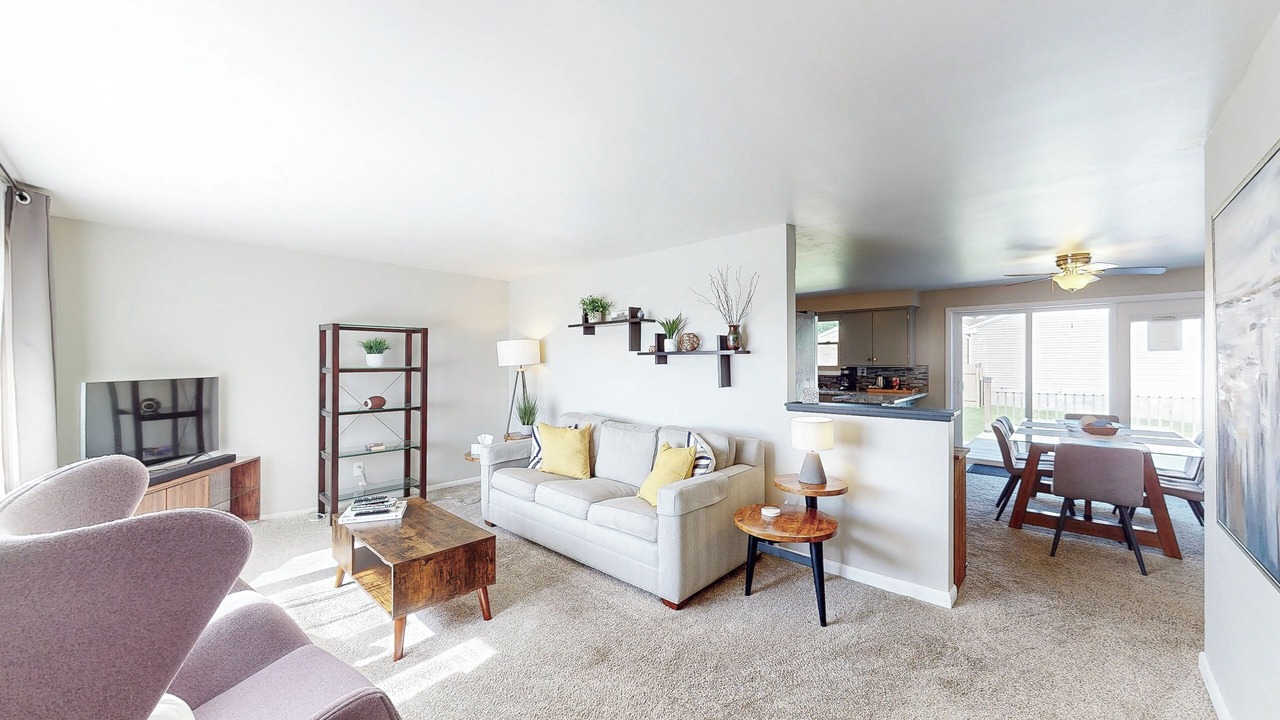 Photo of Livingroom in Canton