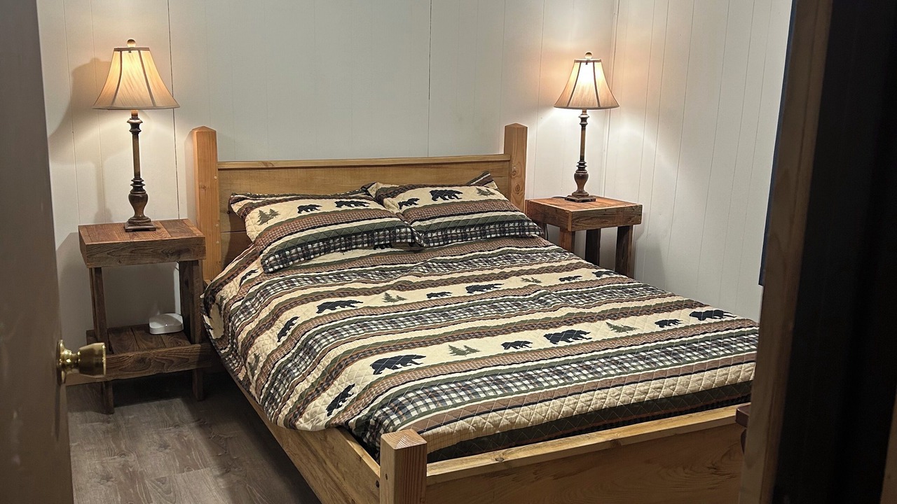 Photo of Bedroom in Benton