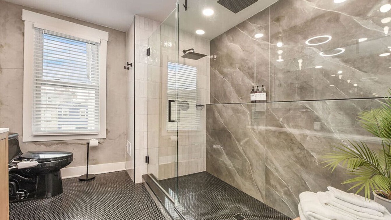 Photo of Bathroom in Central Northside