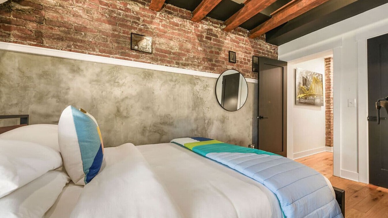 Photo of Bedroom in Central Northside