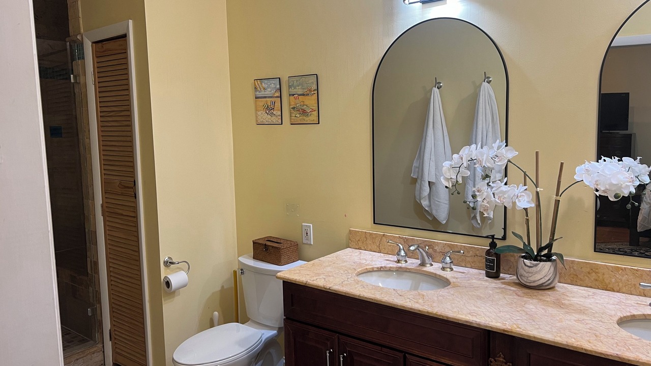 Photo of Bathroom in Long Branch