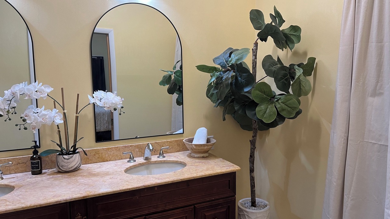 Photo of Bathroom in Long Branch