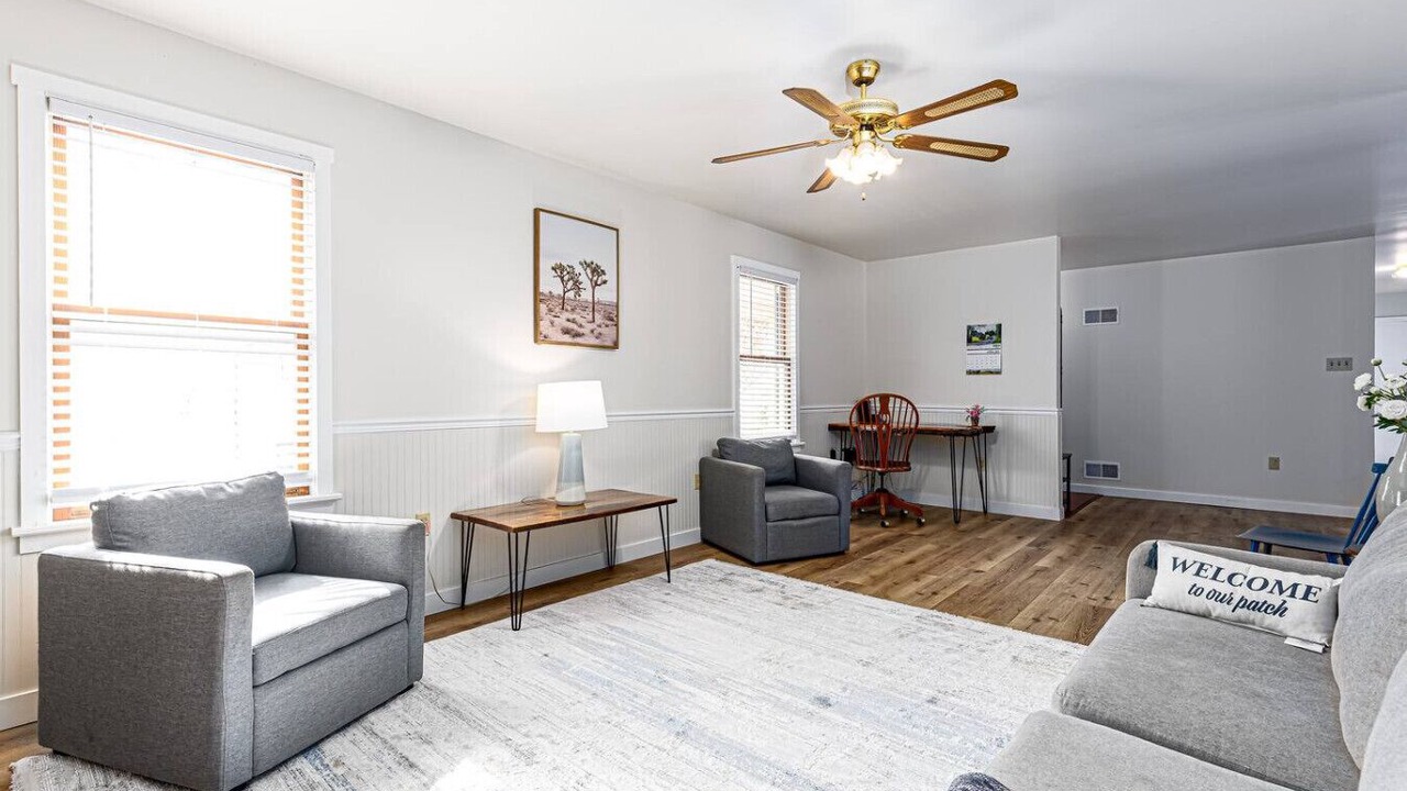Photo of Livingroom in Refton