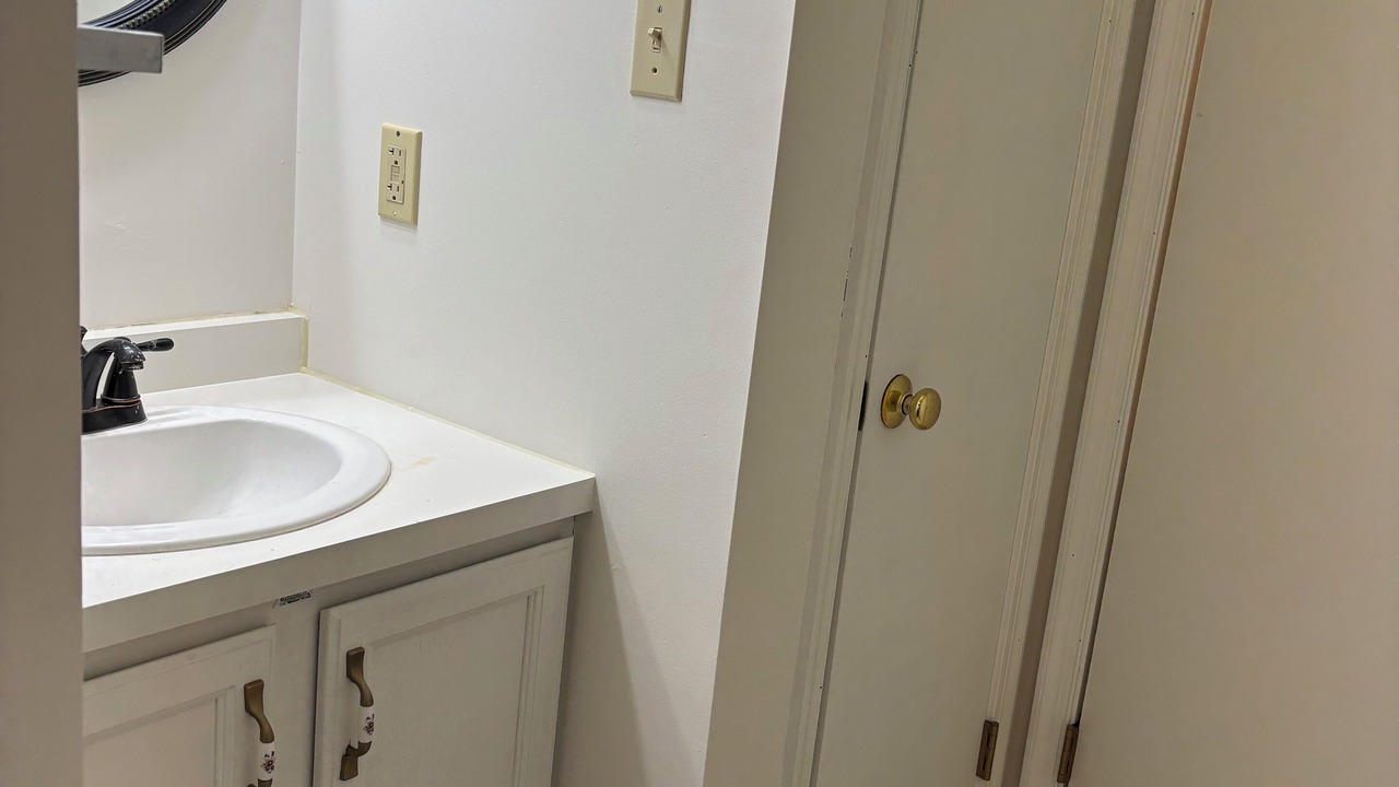 Photo of Bathroom in Lewistown
