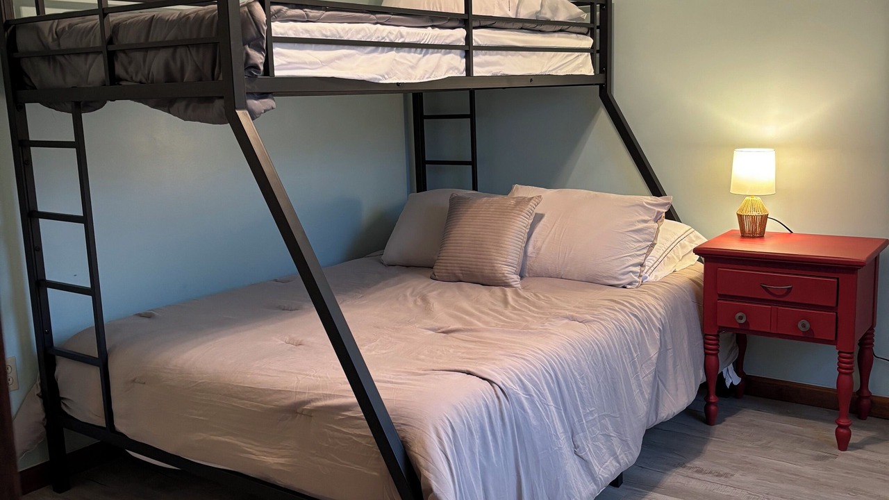 Photo of Bedroom in Lewistown