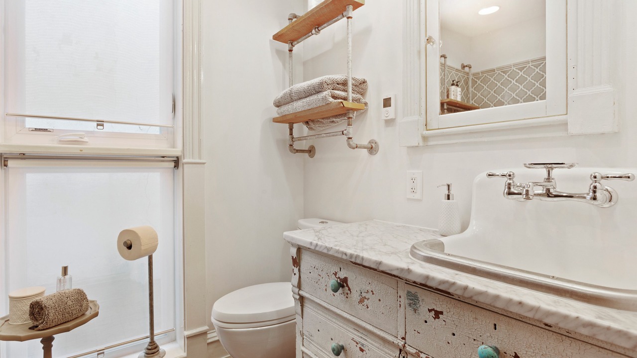 Photo of Bathroom in Newbold