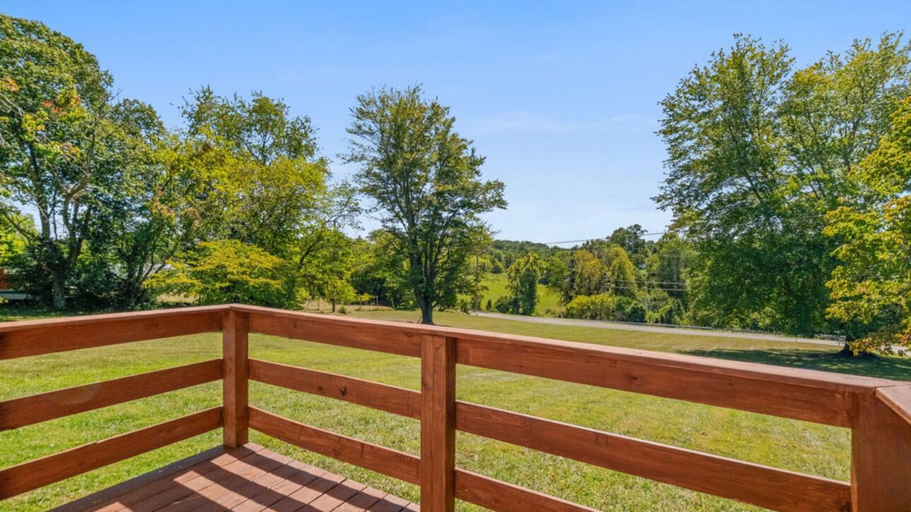 Photo of Outdoor in Russell