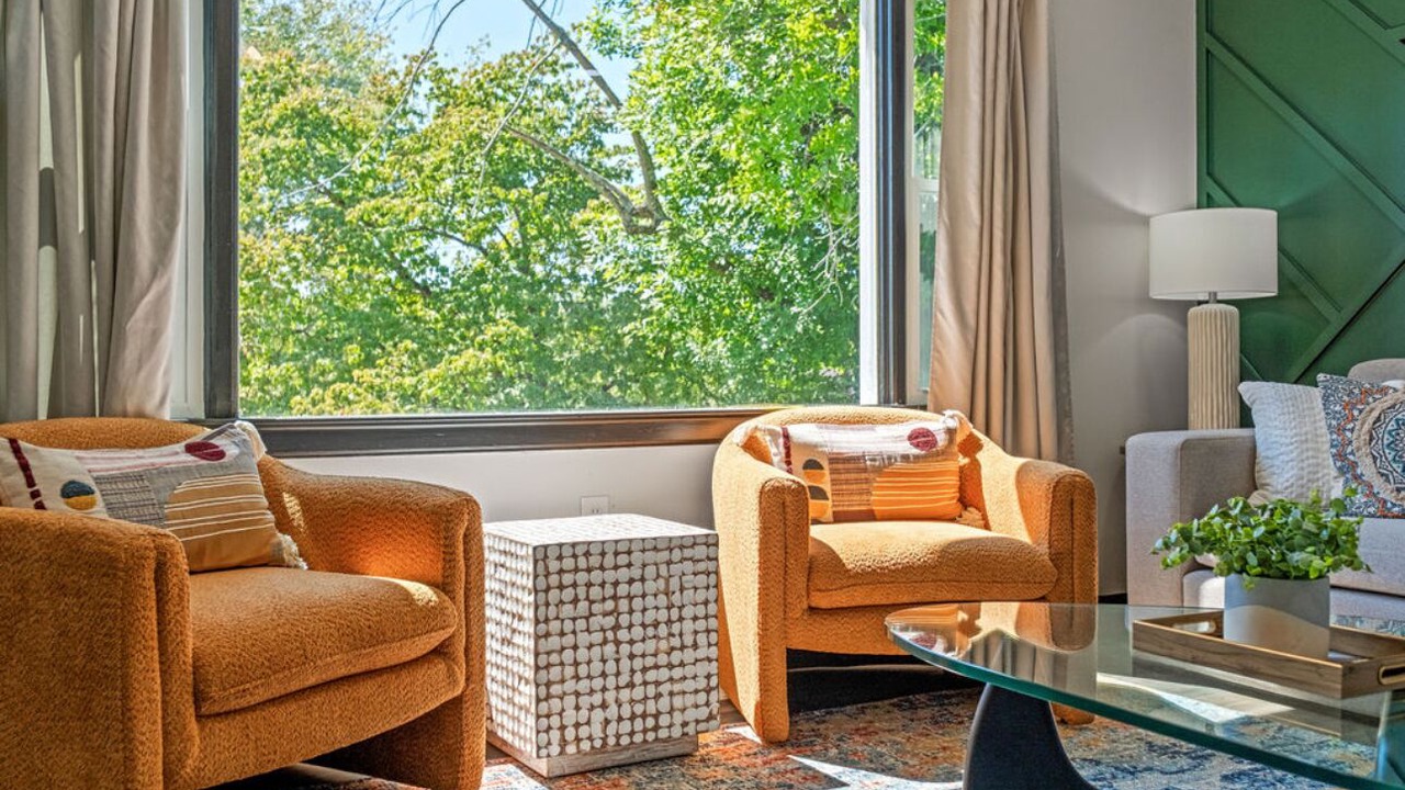 Photo of Livingroom in Russell