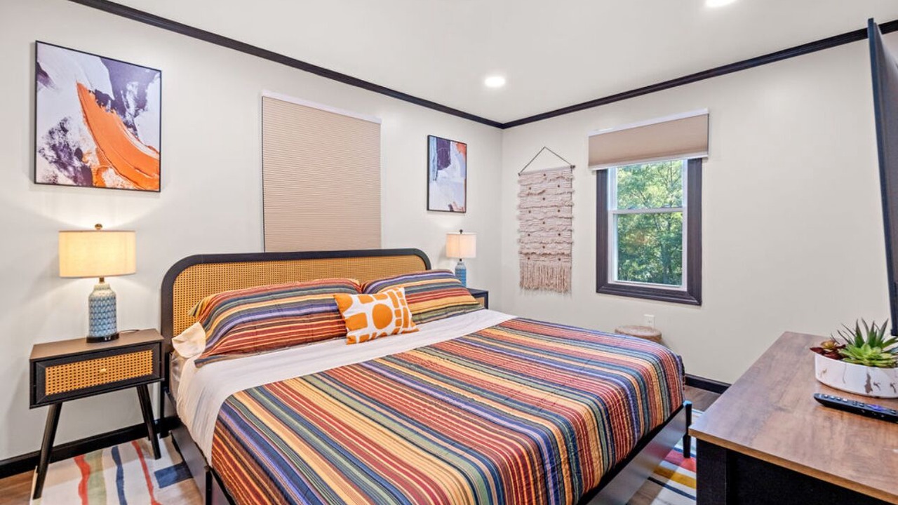 Photo of Bedroom in Russell