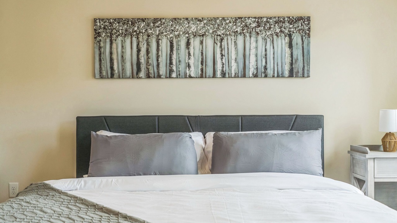 Photo of Bedroom in Elkridge