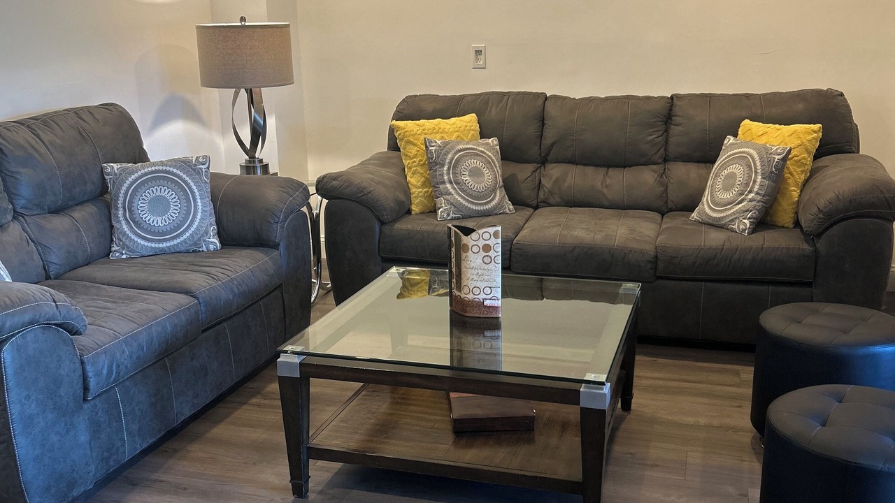 Photo of Livingroom in East Liberty