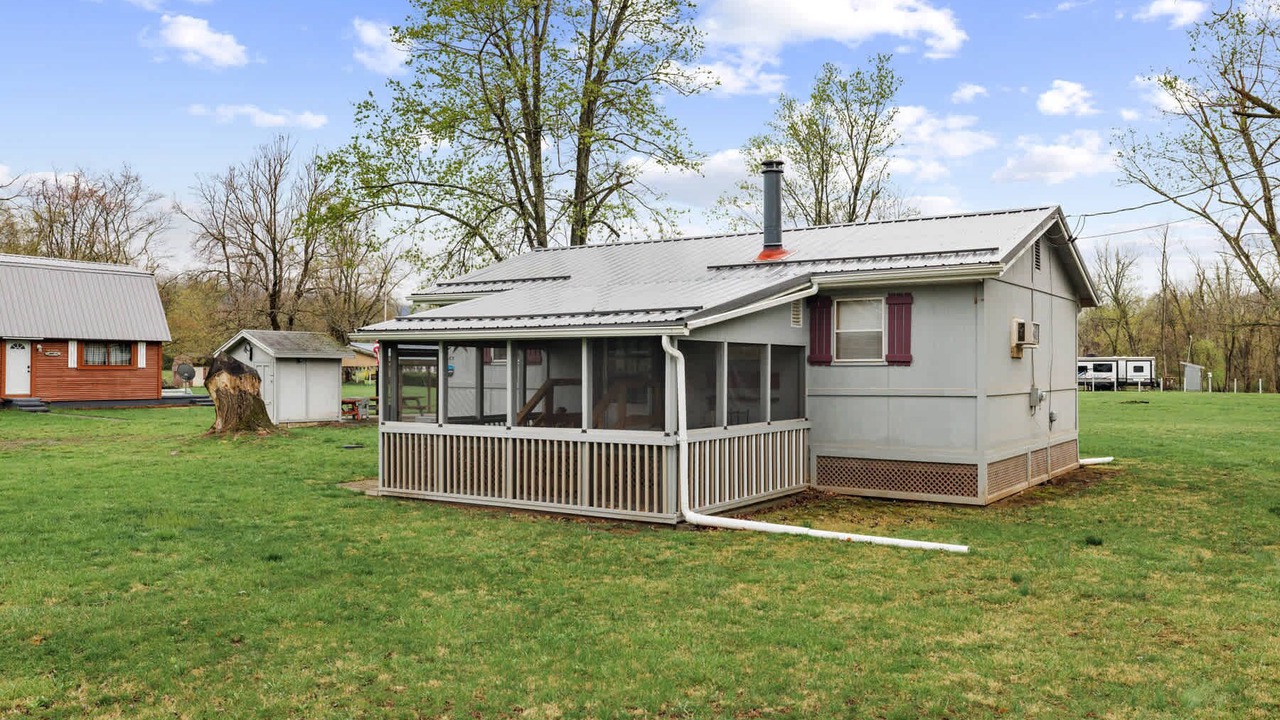 Photo of Outdoor in Points