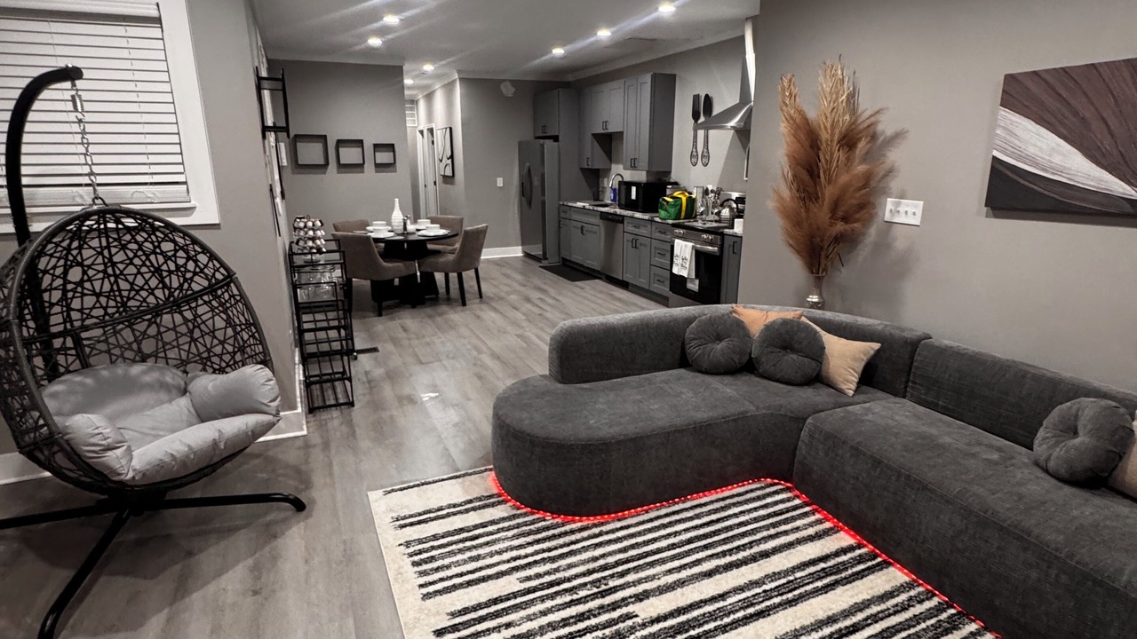 Photo of Livingroom in Near East Columbus