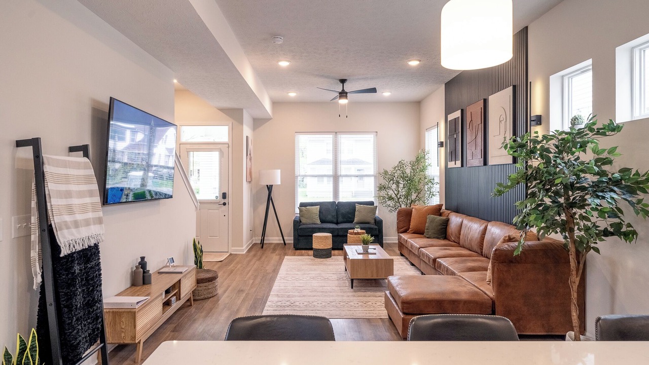 Photo of Livingroom in Cleveland