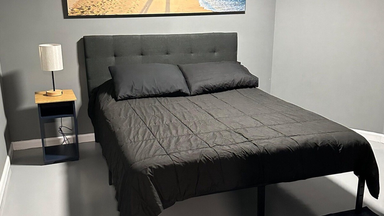 Photo of Bedroom in Elizabeth
