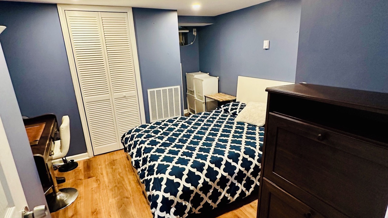 Photo of Bedroom in Belleville
