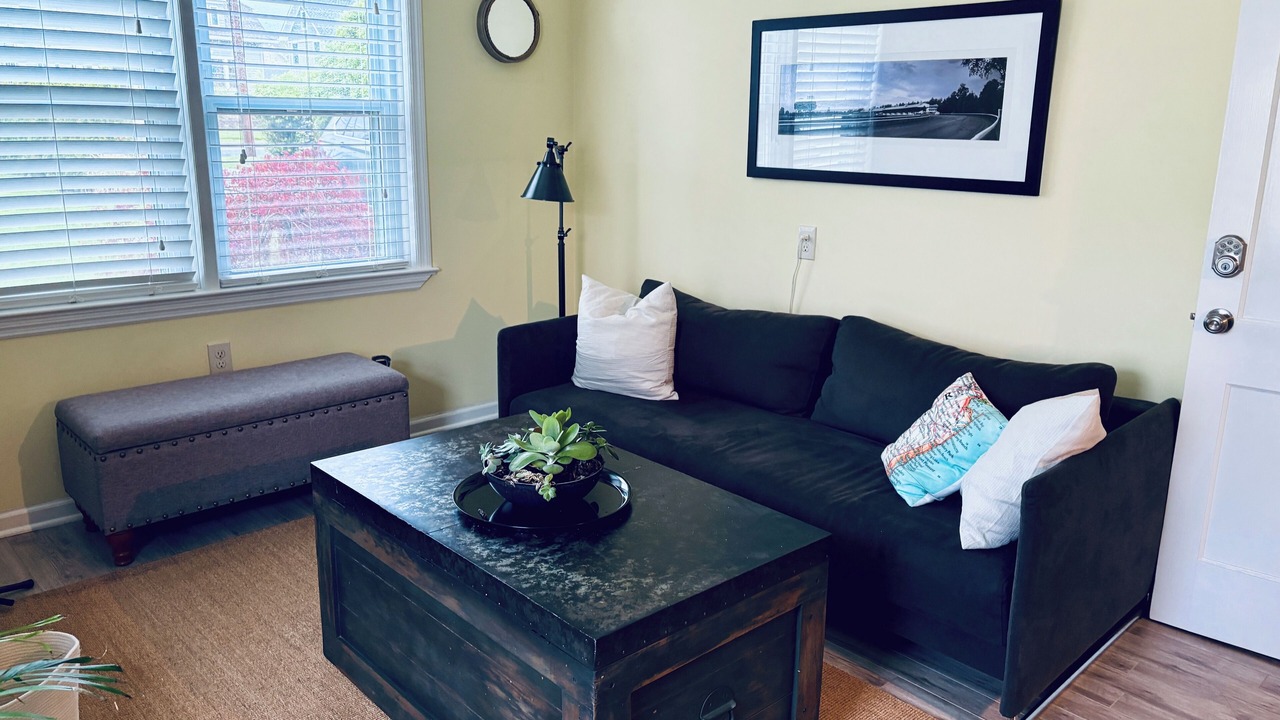 Photo of Livingroom in Avon