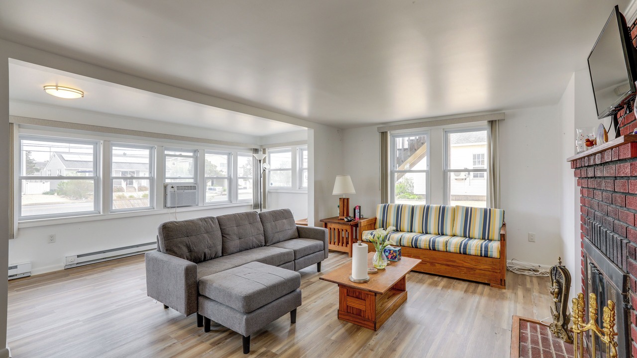 Photo of Livingroom in Surf City