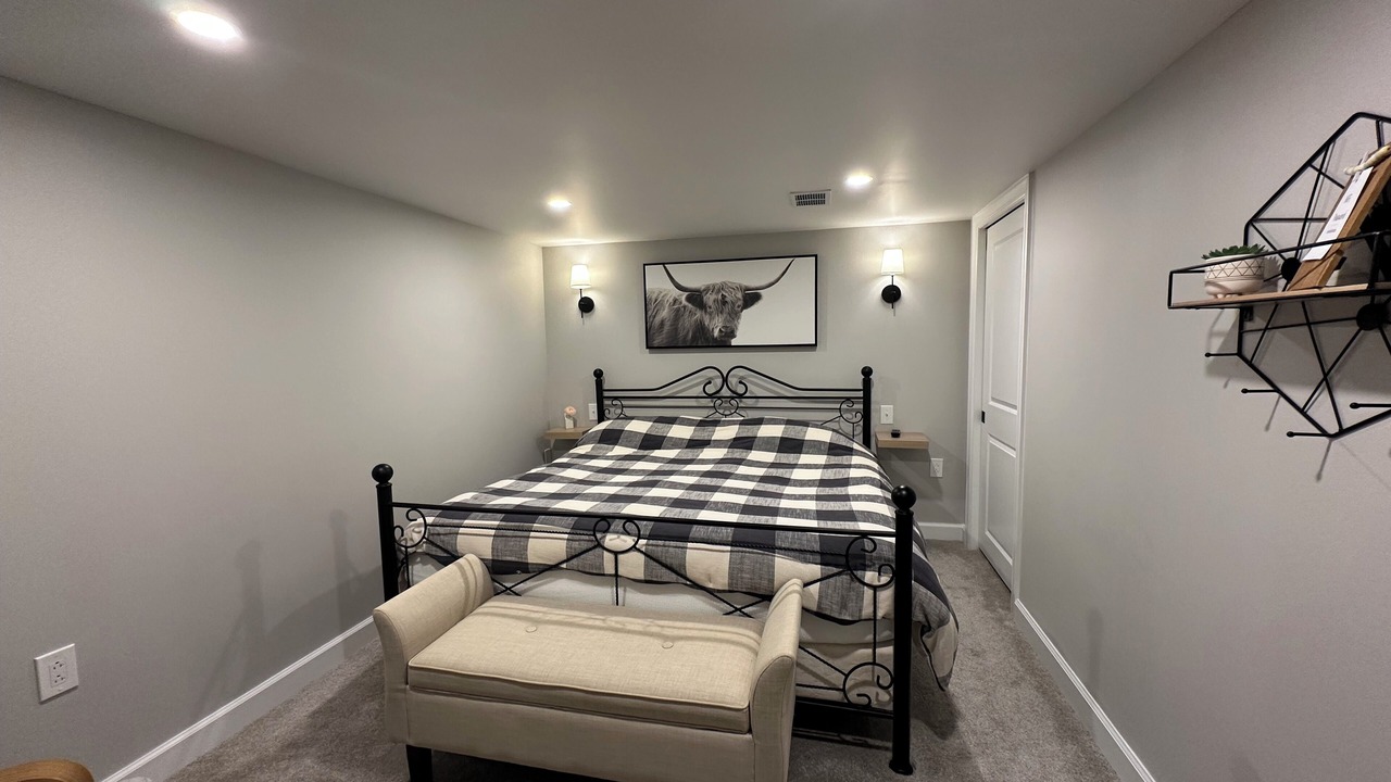 Photo of Bedroom in Dark Hollow Woods
