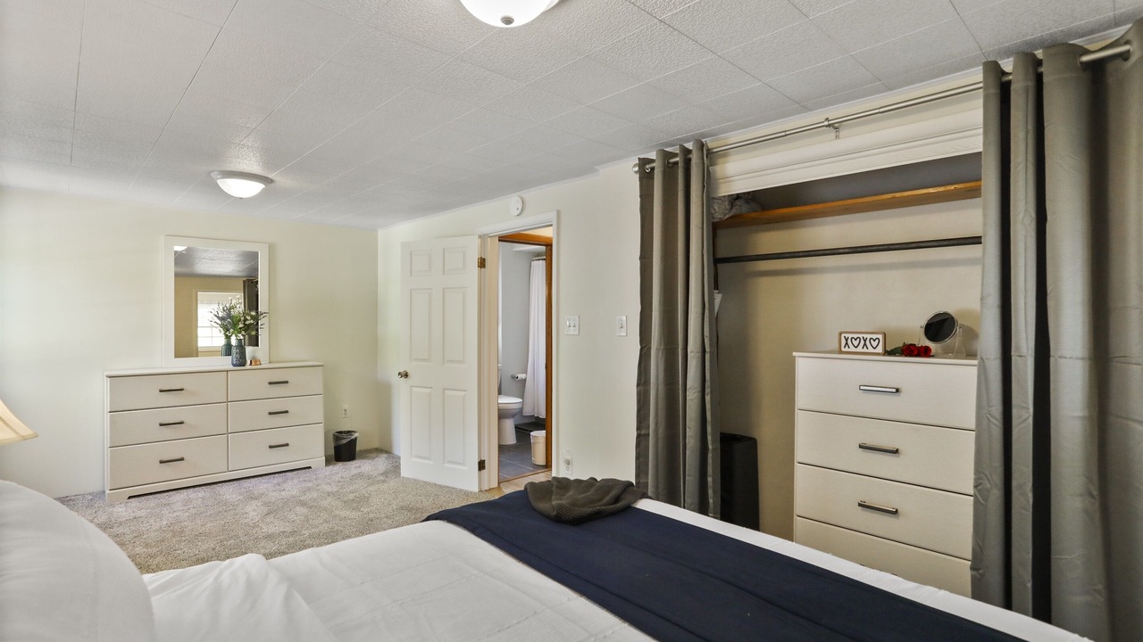 Photo of Bedroom in Schellsburg