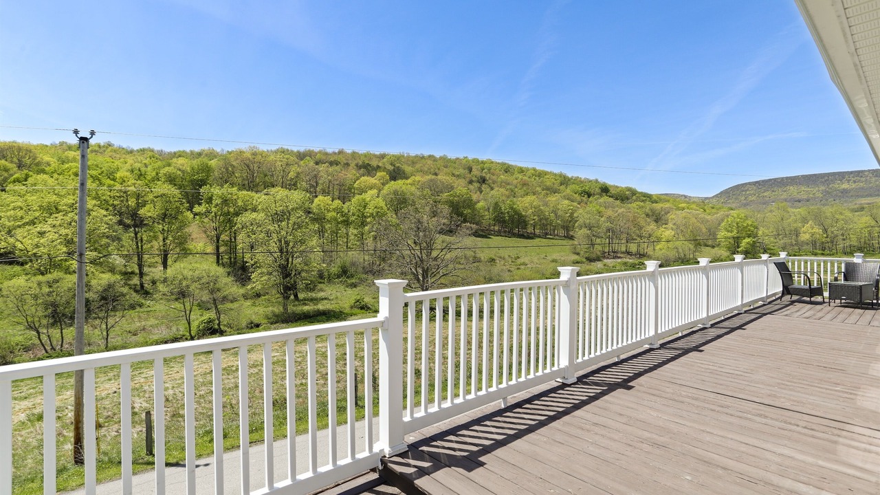 Photo of Patio Balcony in Schellsburg