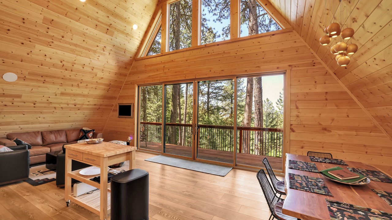 Photo of Livingroom in Cascade
