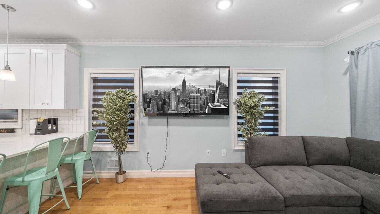 Photo of Others in Jersey City
