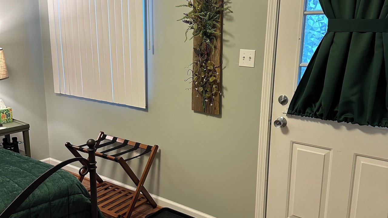 Photo of Bedroom in Ellwood City