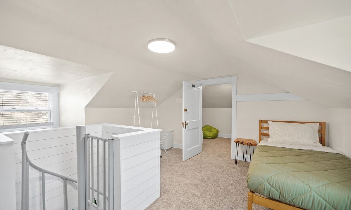 Photo of Bedroom in Pittsburgh