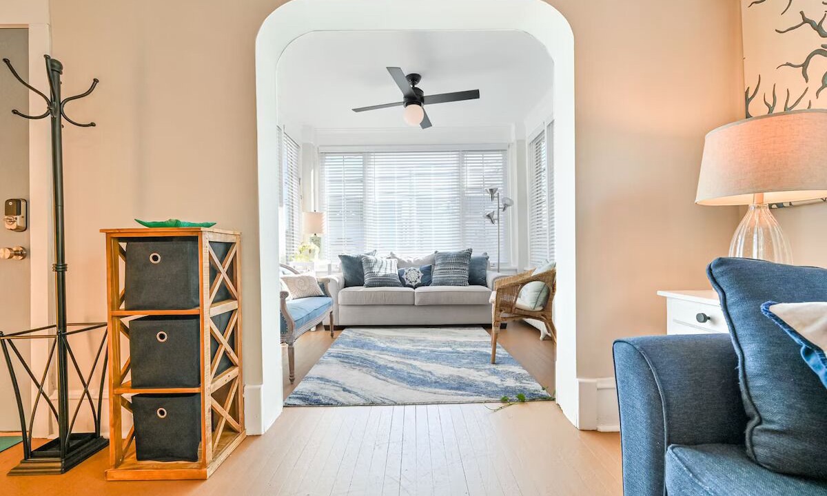 Photo of Livingroom in Margate City