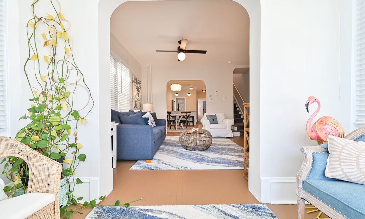 Photo of Livingroom in Margate City