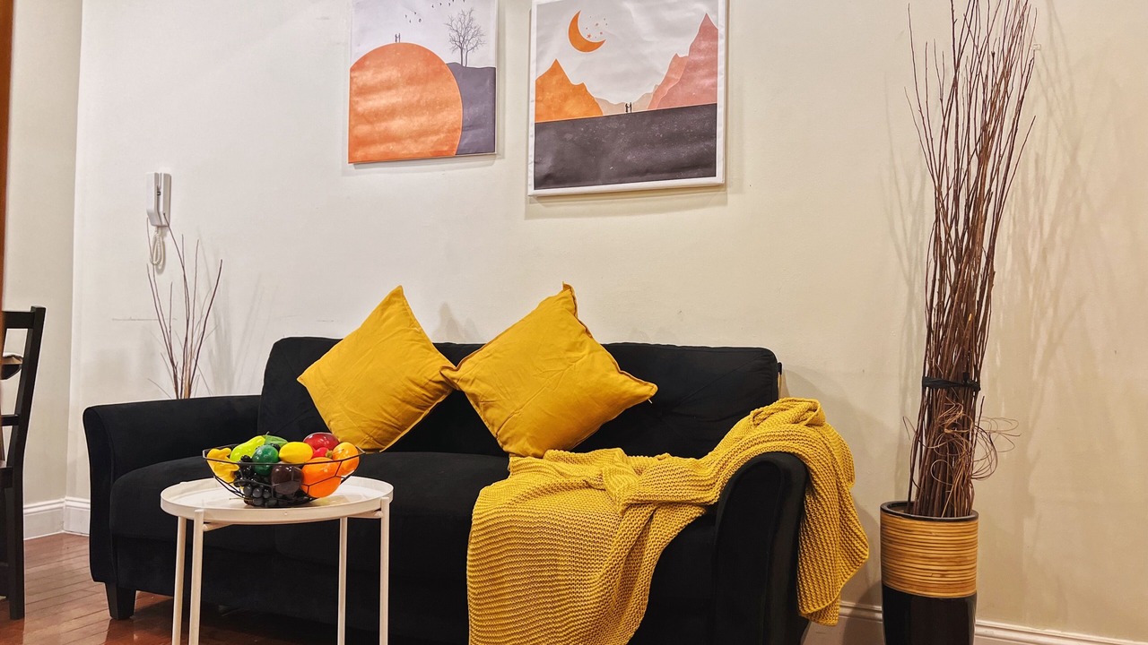 Photo of Livingroom in North Philadelphia West