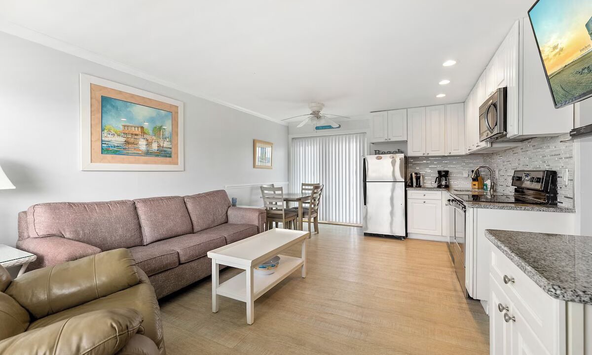 Photo of Livingroom in Avalon