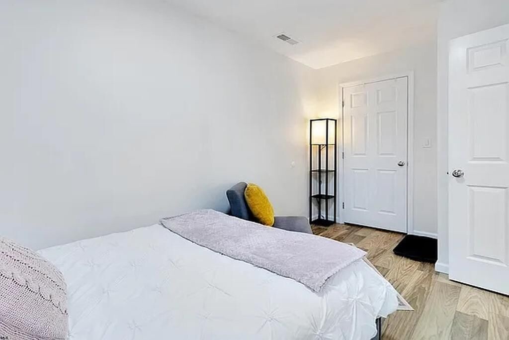 Photo of Bedroom in Woodburn