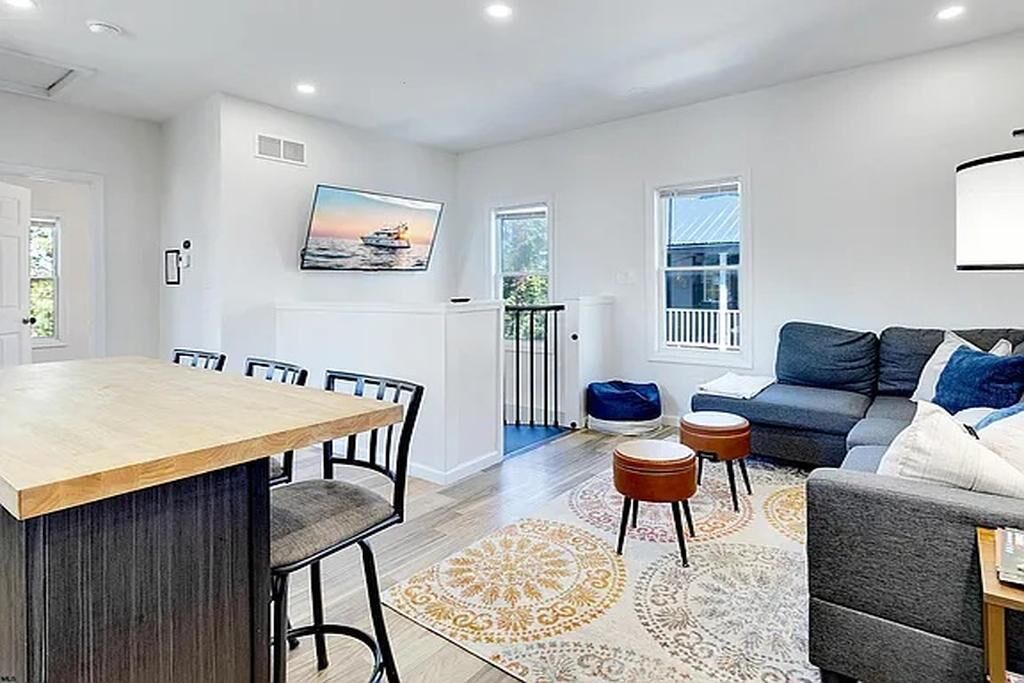 Photo of Livingroom in Woodburn