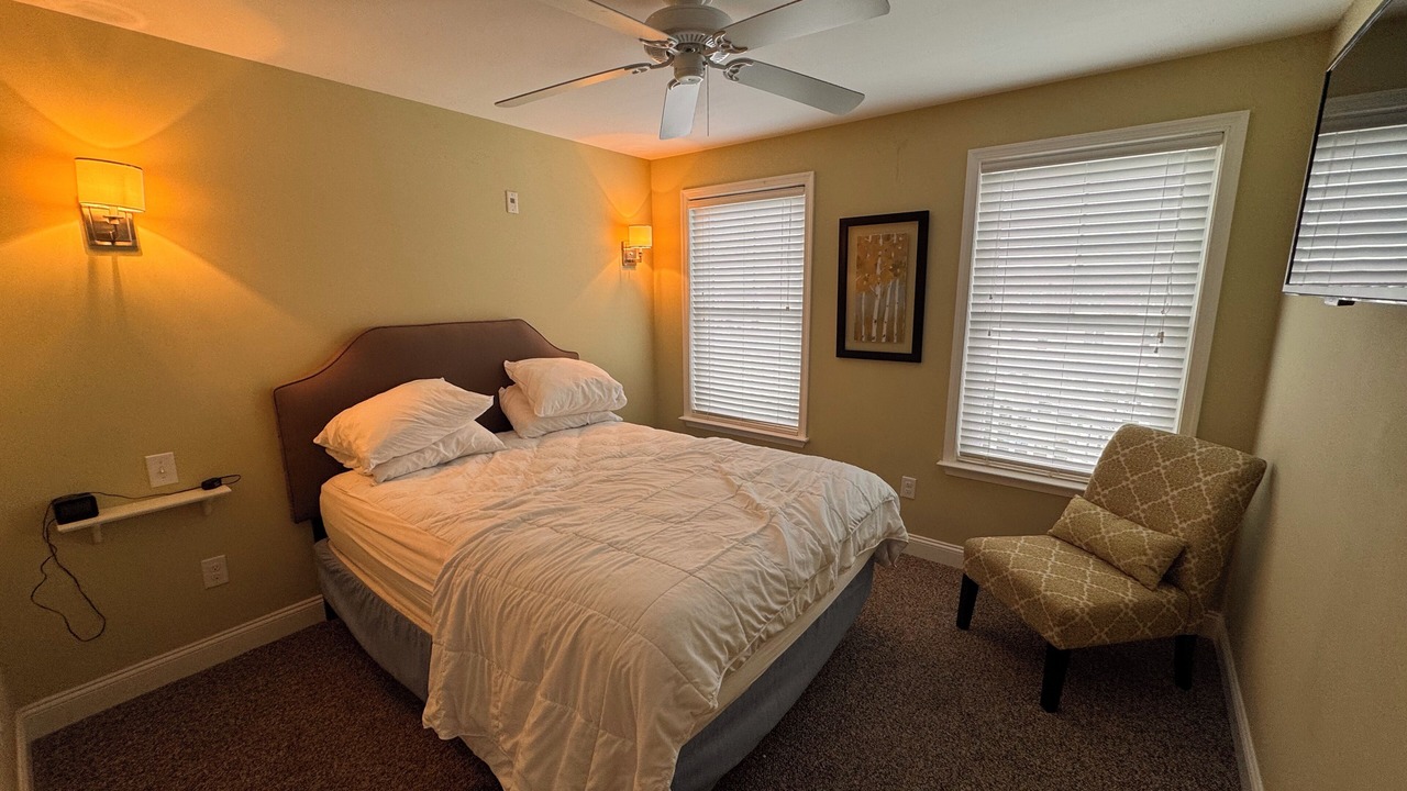 Photo of Bedroom in Townsend's Inlet