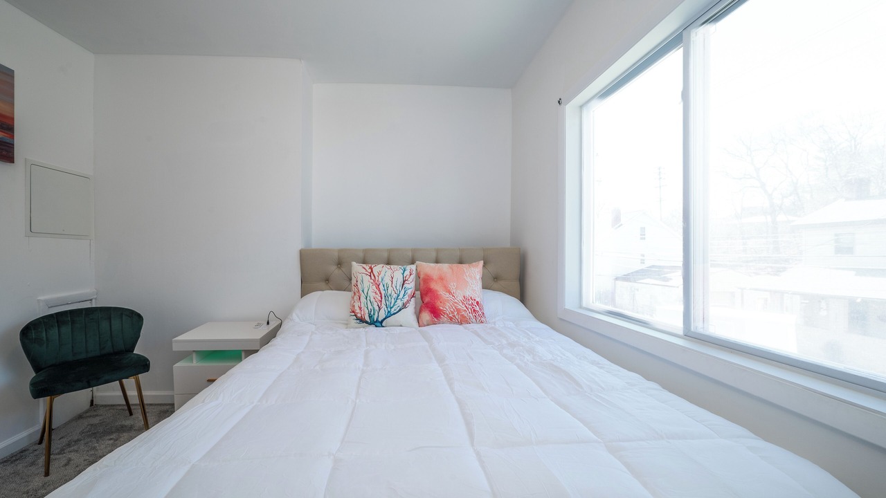 Photo of Bedroom in Carnegie