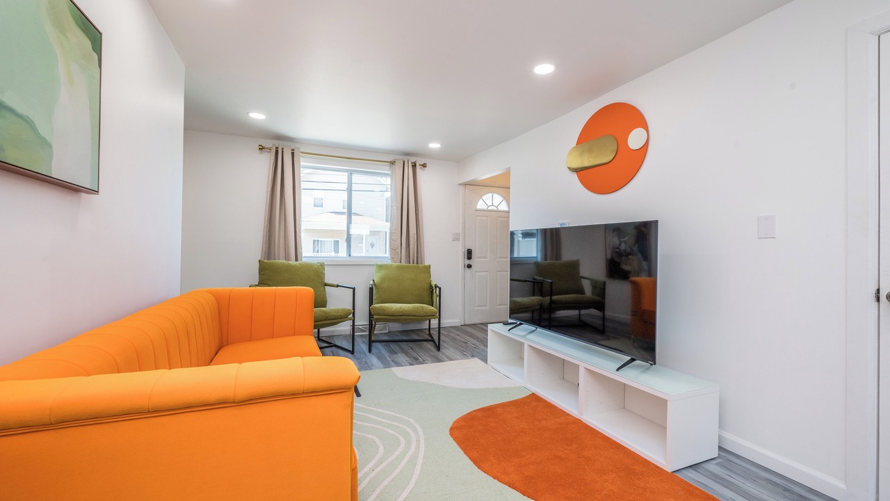 Photo of Livingroom in Carnegie