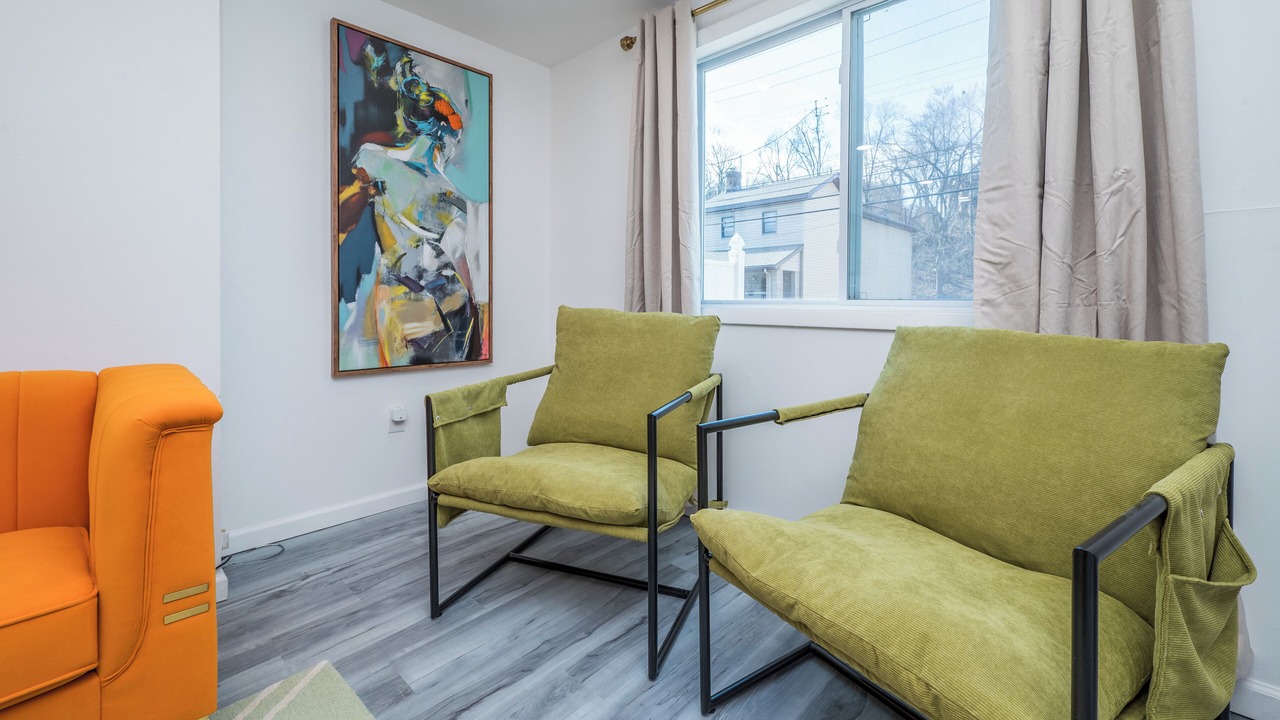 Photo of Livingroom in Carnegie